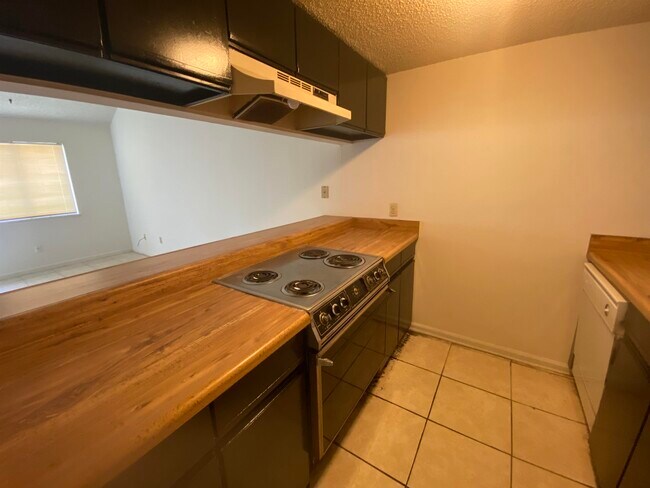 Foto del edificio - 2447 Talco Hills Dr