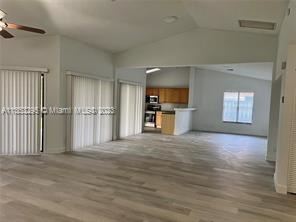 Foto del edificio - 4 br, 2 bath House - 6641 NW 52nd St