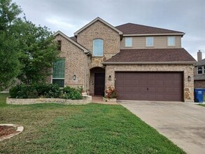 Building Photo - 2642 Calmwood Dr