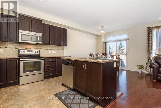 Building Photo - 215 Via San Marino St