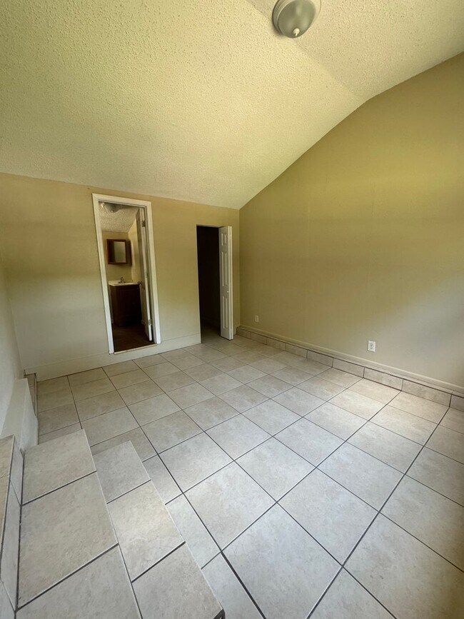 Foto del edificio - Charming 3 Bedroom Home for Rent in Jacksonville