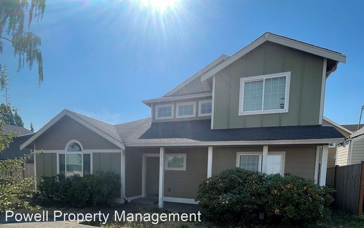 15005 10th Ave SW, Burien, WA 98166 House Rental in Burien, WA