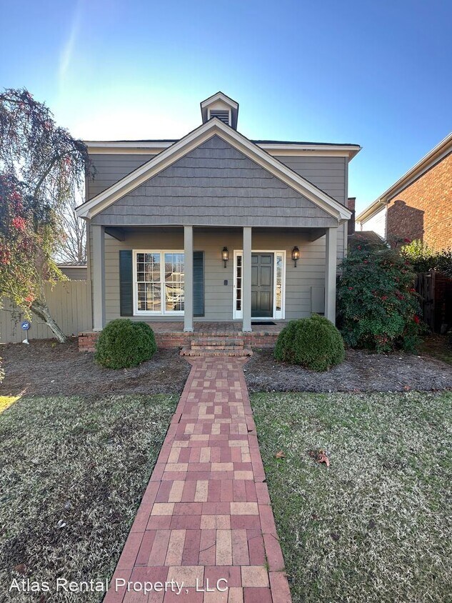 3 br, 2.5 bath House 2657 Crossgate Trail House Rental in