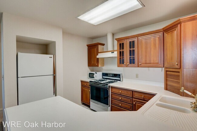 Building Photo - Studio, 1 bath House - 296 Alta Vista Ave