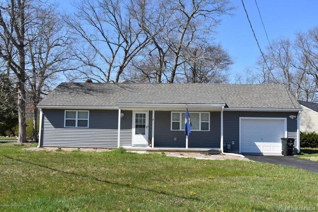 Building Photo - 37 Bobwhite Ct
