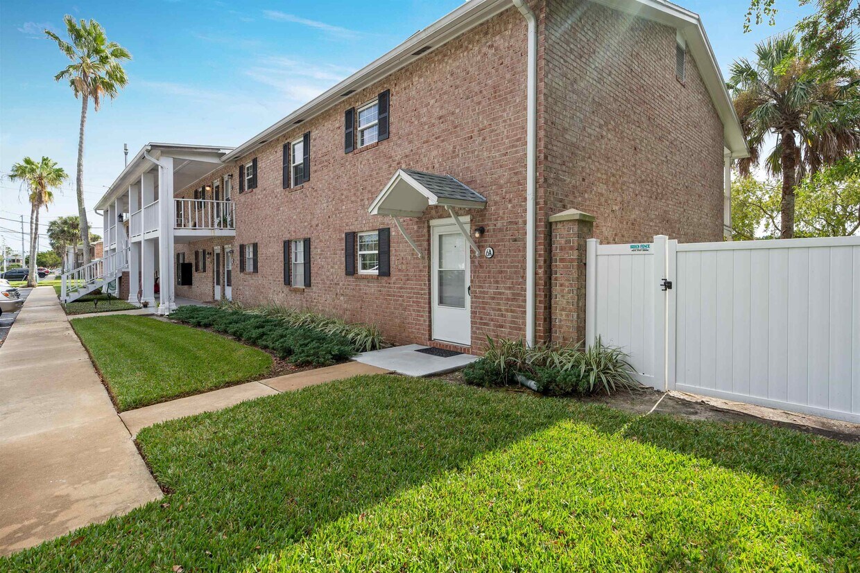 Foto principal - 317 Flagler Blvd
