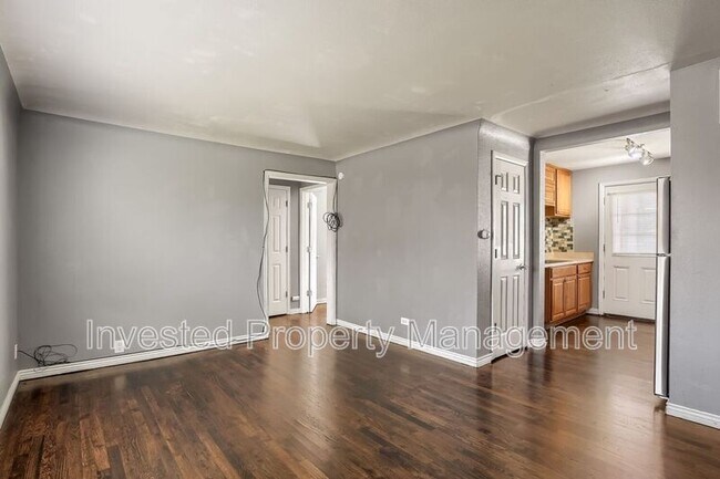 Foto del edificio - 8316 E 16th Ave