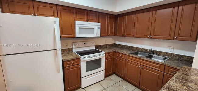 Foto del edificio - 115 SW 42nd Ave