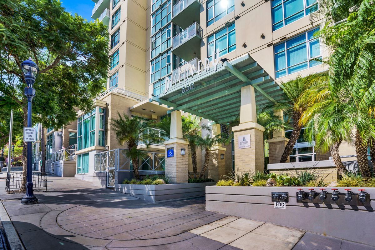 Foto principal - 850 Beech St