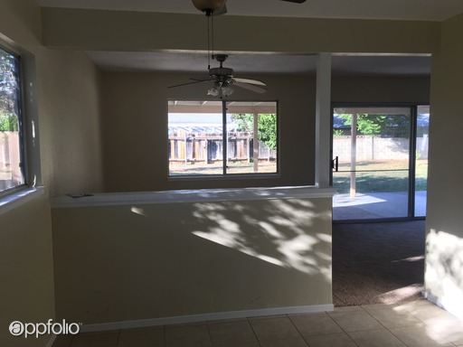 Building Photo - 2291 Lysander Ave