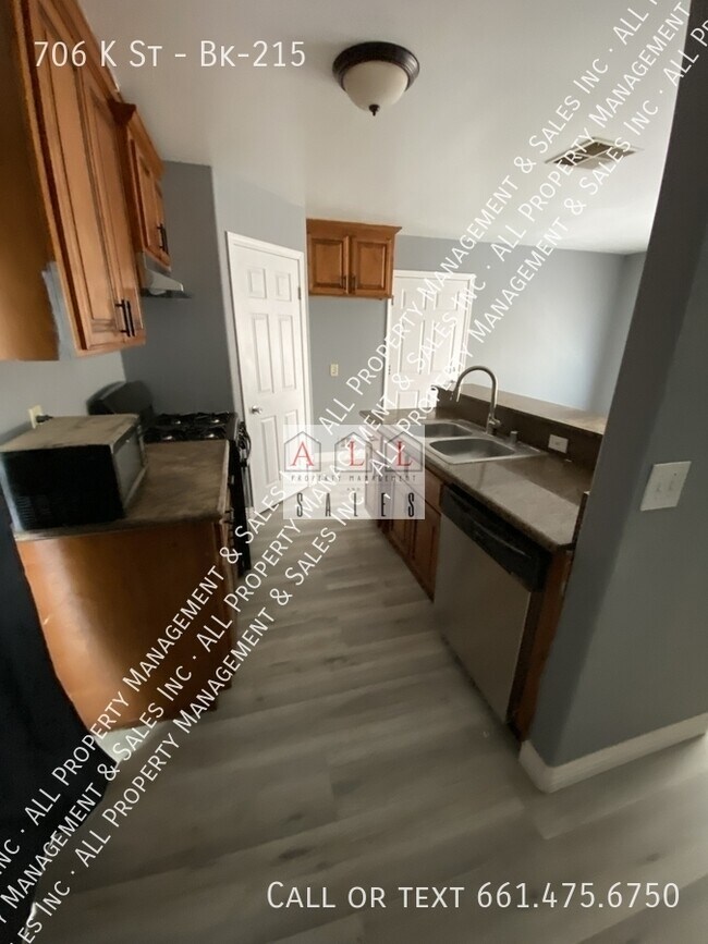 Foto del edificio - 706 K St