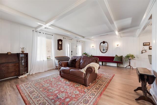 Foto del edificio - 2216 W Lotus Ave