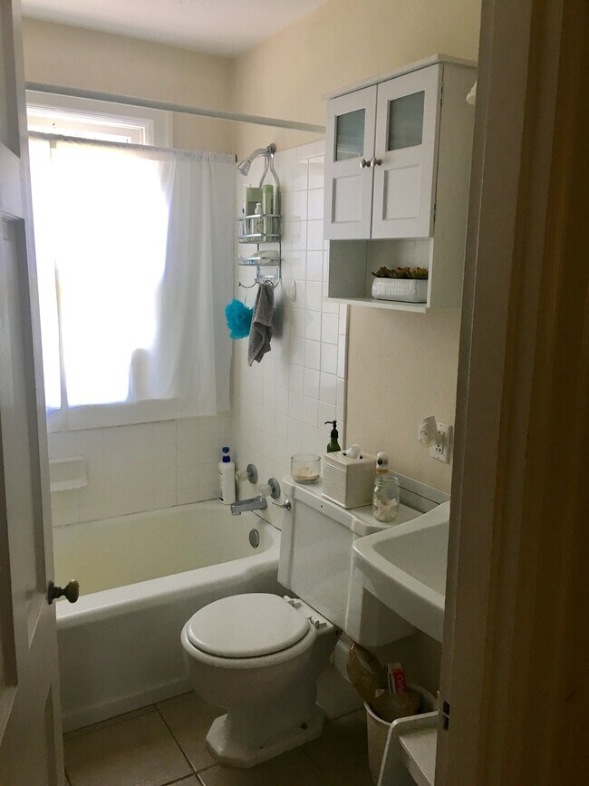 Baño - 128 Barberry Lane
