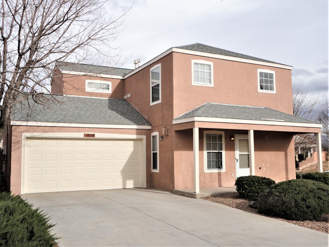 Primary Photo - 10500 Ramah Dr NW