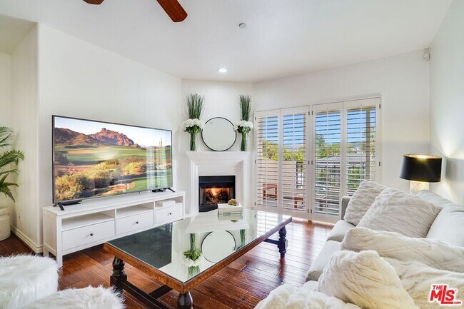 Foto del edificio - 12449 Kling St