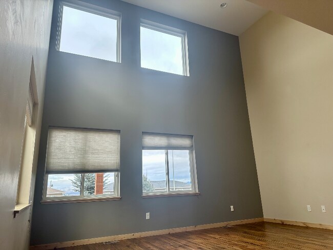 Foto del edificio - 1719 Euclid Ave