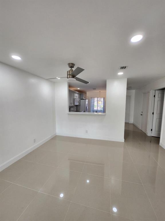 Foto del edificio - 7353 NW 61st Ter