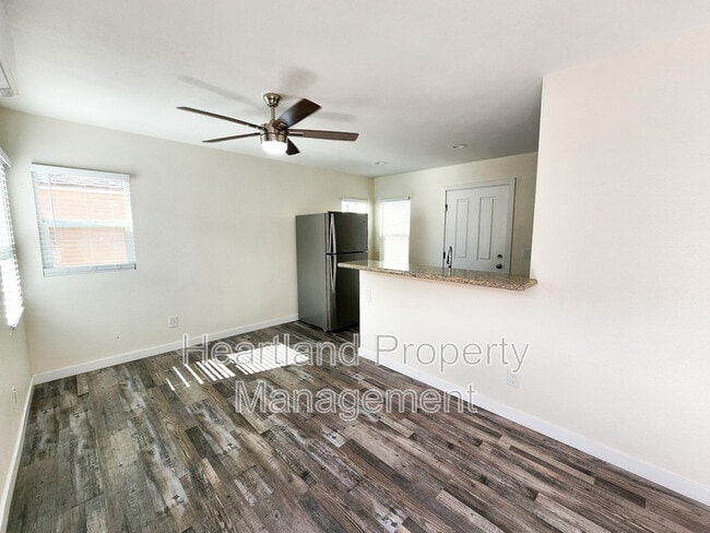 Foto del edificio - 3877 1/2 39th St.