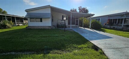 Building Photo - 8410 Wagon Wheel Cir