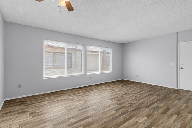 Foto del edificio - 2059 W 157th Street