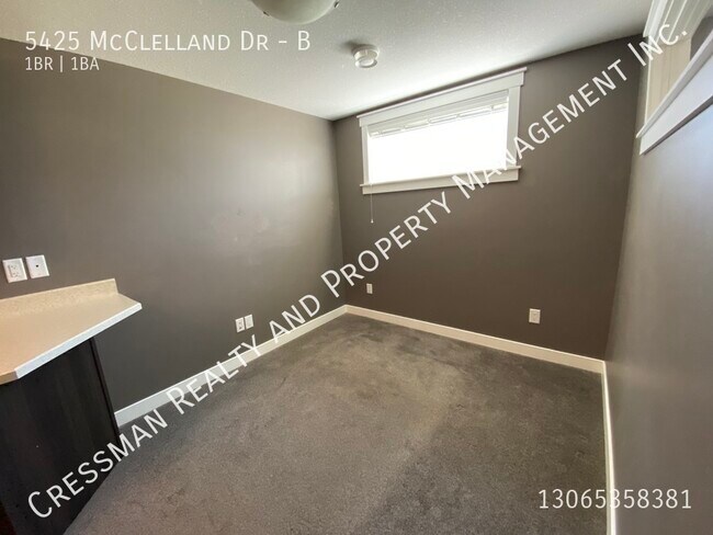 Photo du bâtiment - 1 Bed, 1 bath BASEMENT SUITE available for...