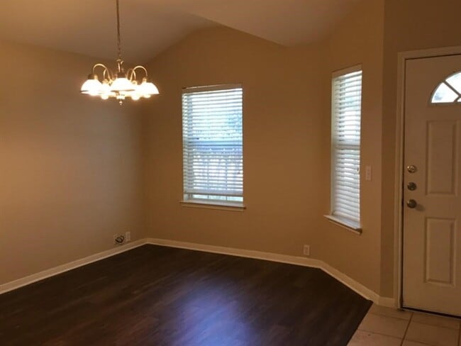 Building Photo - 16623 Grenada Falls Dr