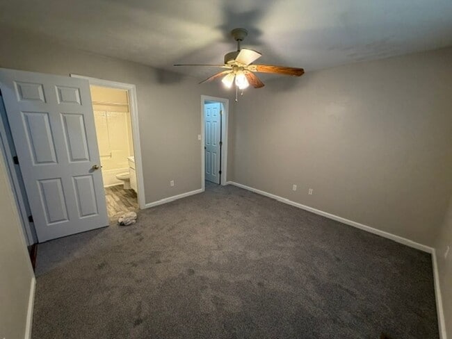 Building Photo - 1248 Cross Creek Cir