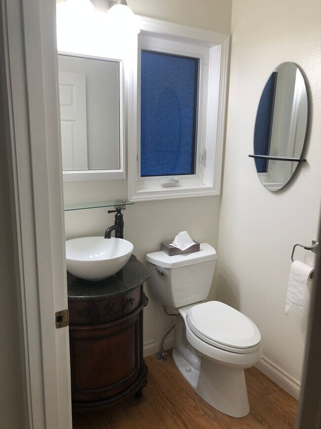 Foto del edificio - 3BR, 2BA, 1 car garage with spectacular vi...