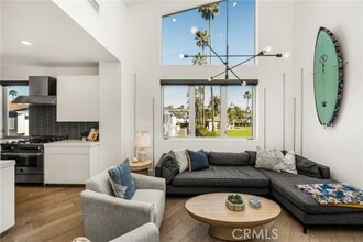 Building Photo - 4405 Channel Pl