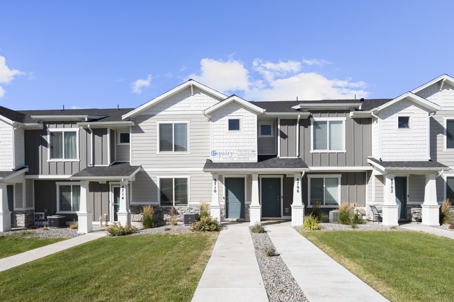 Building Photo - 8710 W Cordero Dr