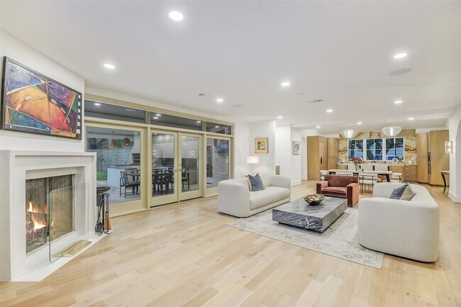 Building Photo - 9411 Millbury Dr