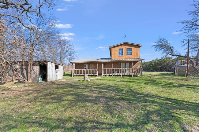 Building Photo - 684 Indian Oaks