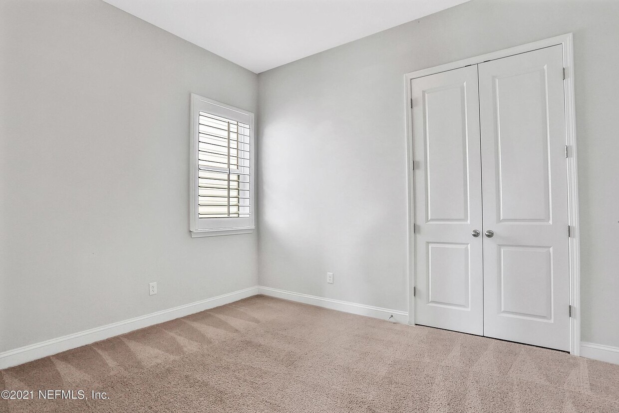 Primary Photo - 189 Seabrook Dr