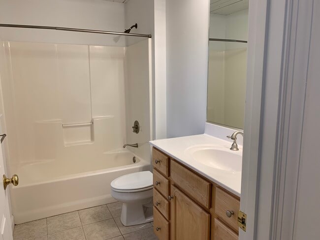 Building Photo - 125 Wild Primrose Ln