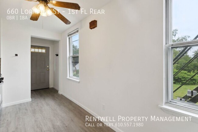 Foto del edificio - Studio First Floor Rear Apartment Availabl...
