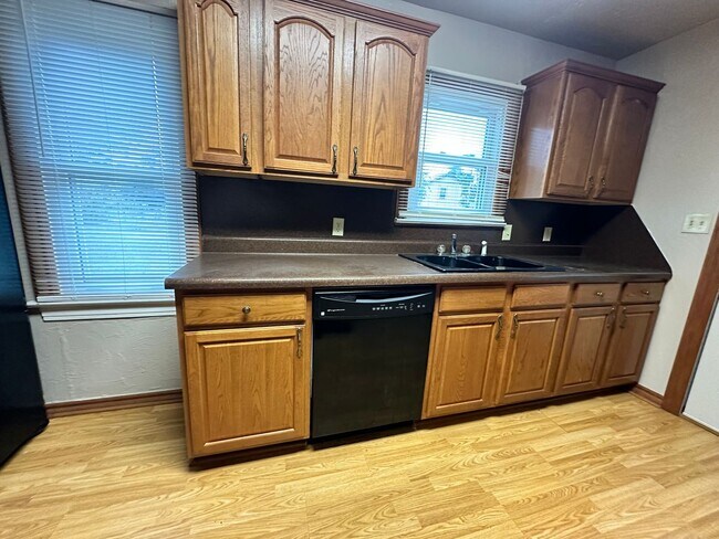 Foto del edificio - 2 Bed 1 bath NE OKC