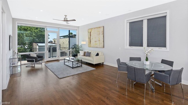 Foto del edificio - 2 br, 2 bath  - 2335 W Chicago Ave Unit 3R