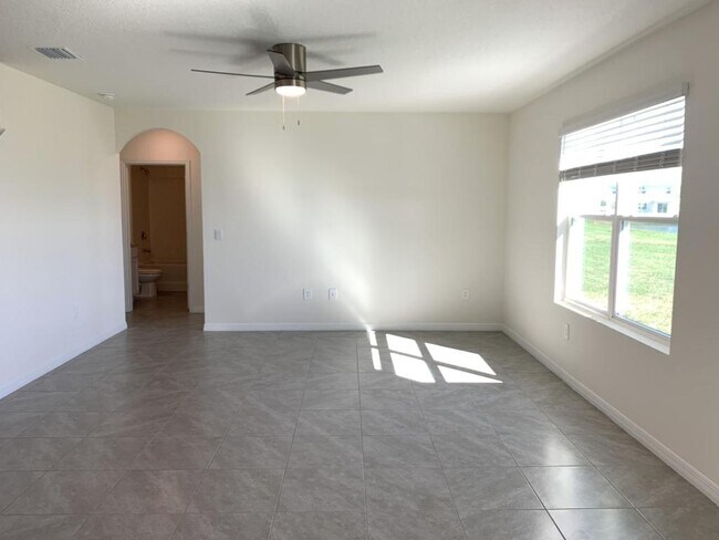 Building Photo - 17626 Canopy Pl