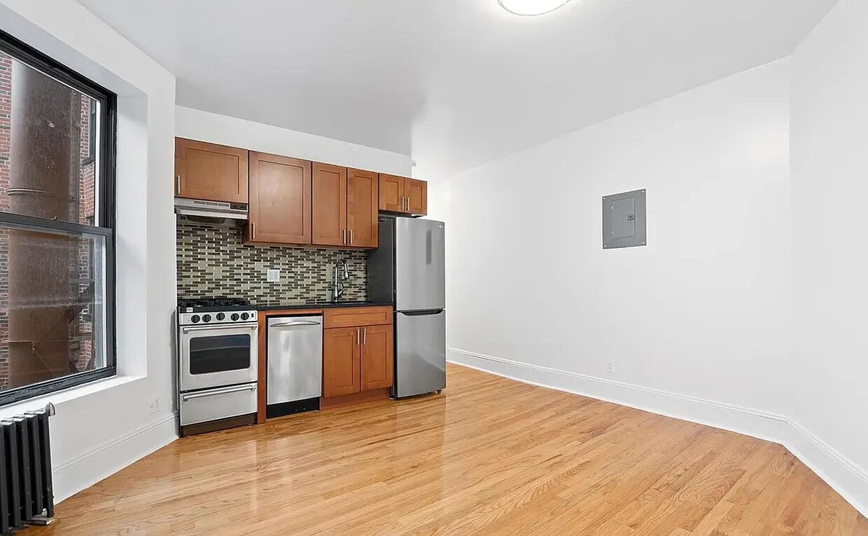 117 Perry Street - Room for Rent in New York, NY | Apartments.com