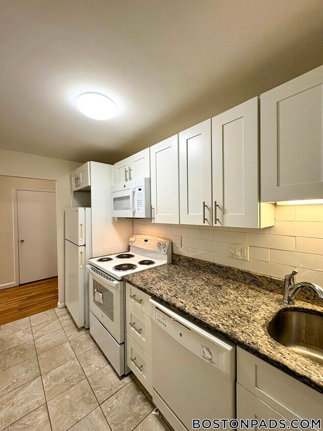 Foto principal - 122 Dustin St