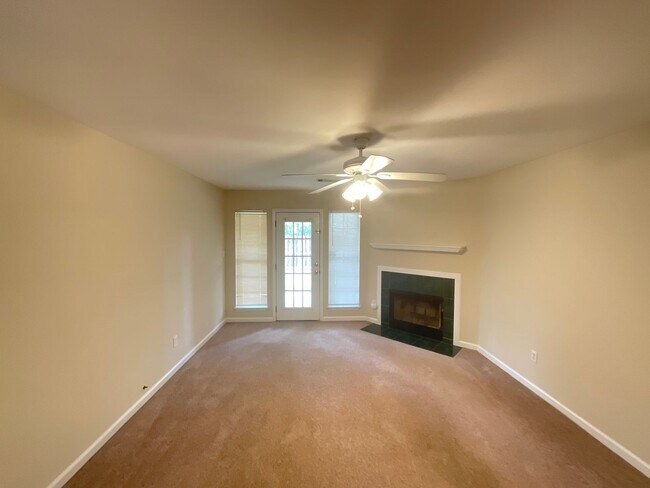 Foto del edificio - 413 Northrop Pl