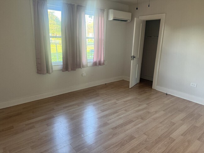 Foto del edificio - 1016-1018 Jackson St