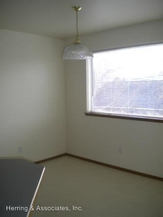 Building Photo - 603 Eastmont Ave
