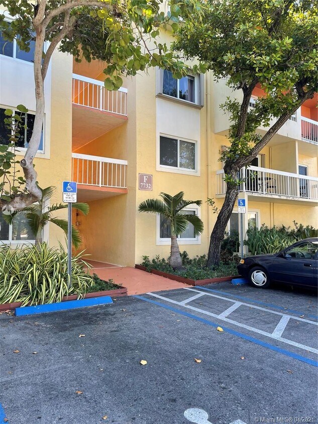 7732 Camino Real Unit F217, Miami, FL 33143 Condo for Rent in Miami