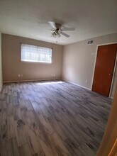 Building Photo - 7205 Beechnut St