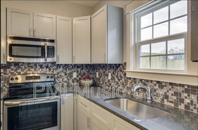 Photo - 121 Porter Terrace House