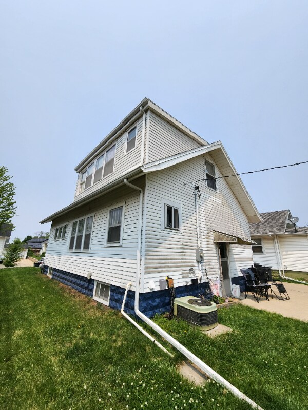 Foto del edificio - 3507 Elm Ave SE