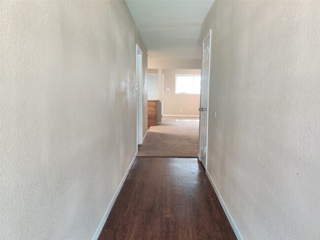 Foto del edificio - 1003 Dyche Ln