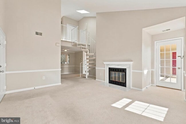 Building Photo - 12287 Wadsworth Way