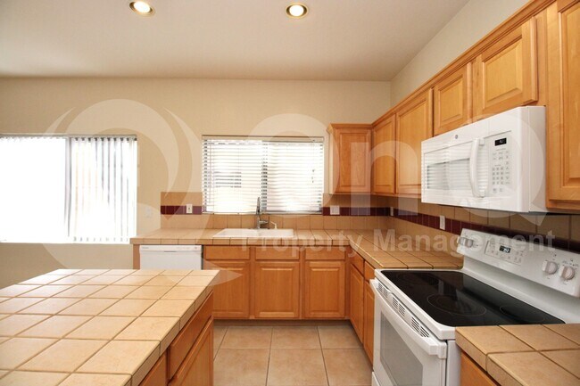 Foto del edificio - 3733 E Megan St